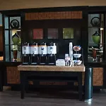 Hampton Inn&Suites Palestine 