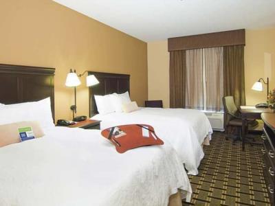 Hotel Hampton & 3*
