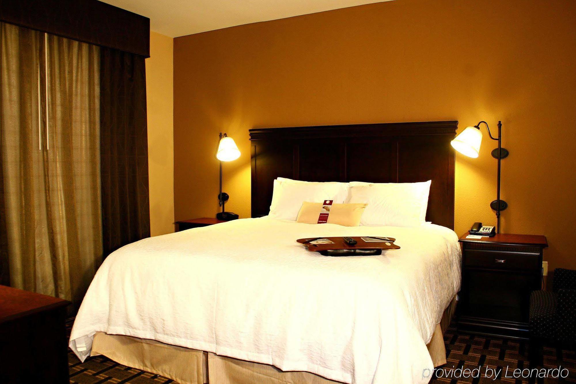 Hotel Hampton & 3*